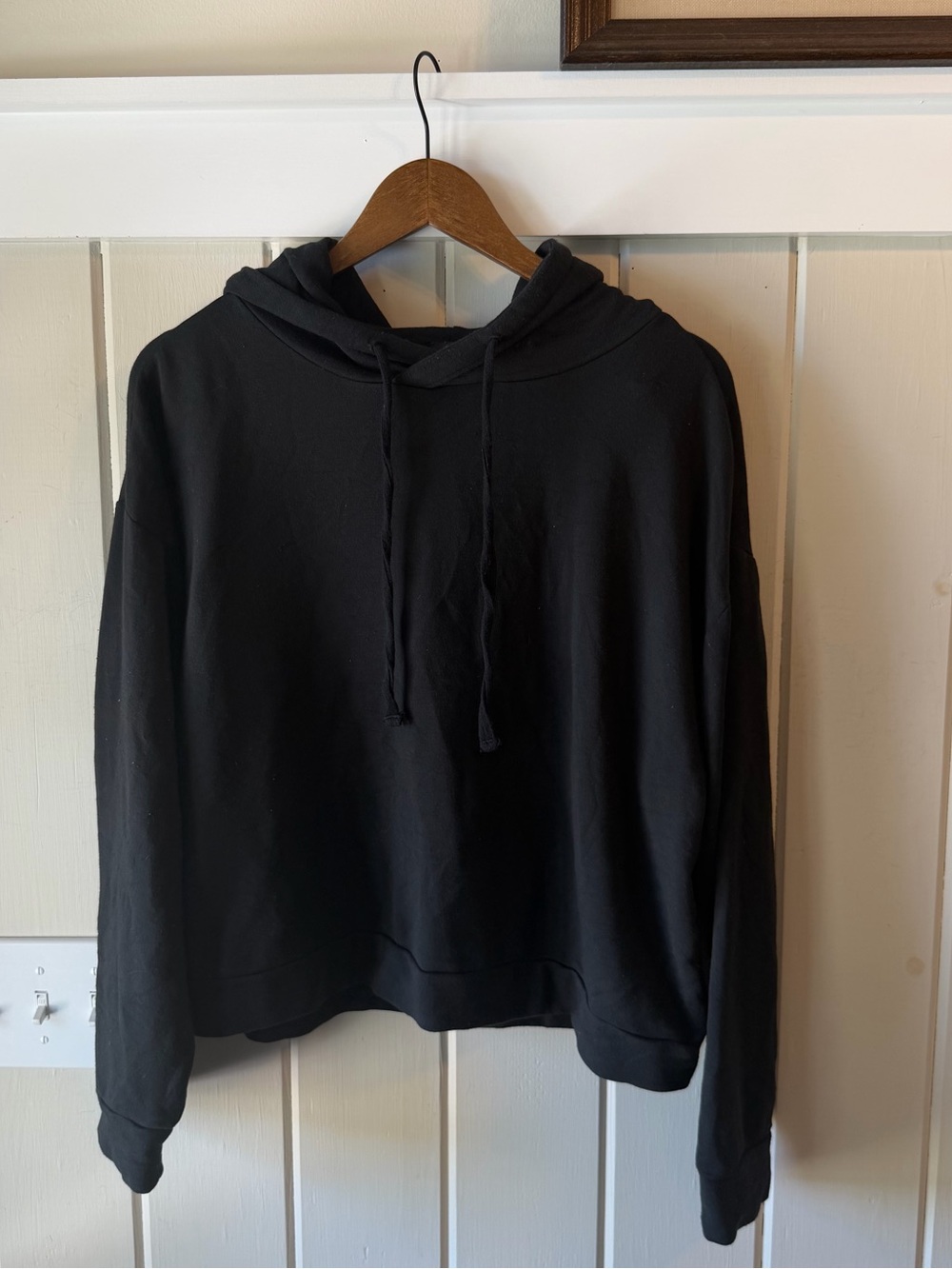 Women’s Quince Black Hoodie, Size Large, EUC
